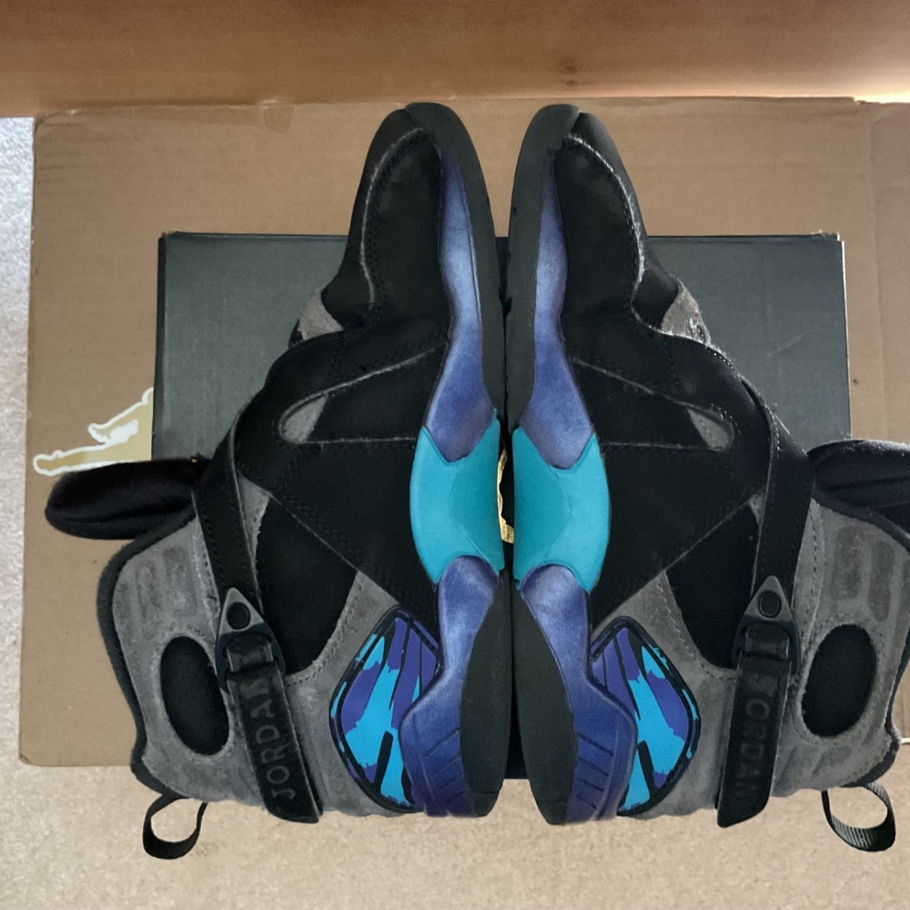 Kids Jordan Retro 8 Size 2Y - Picture 6 of 11